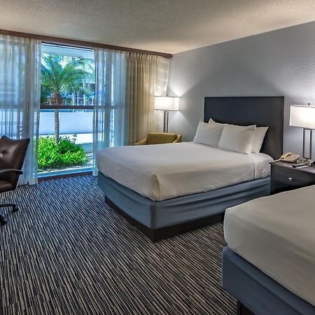 Sawgrass Grand Hotel And Suites Sports Complex Sunrise Eksteriør bilde