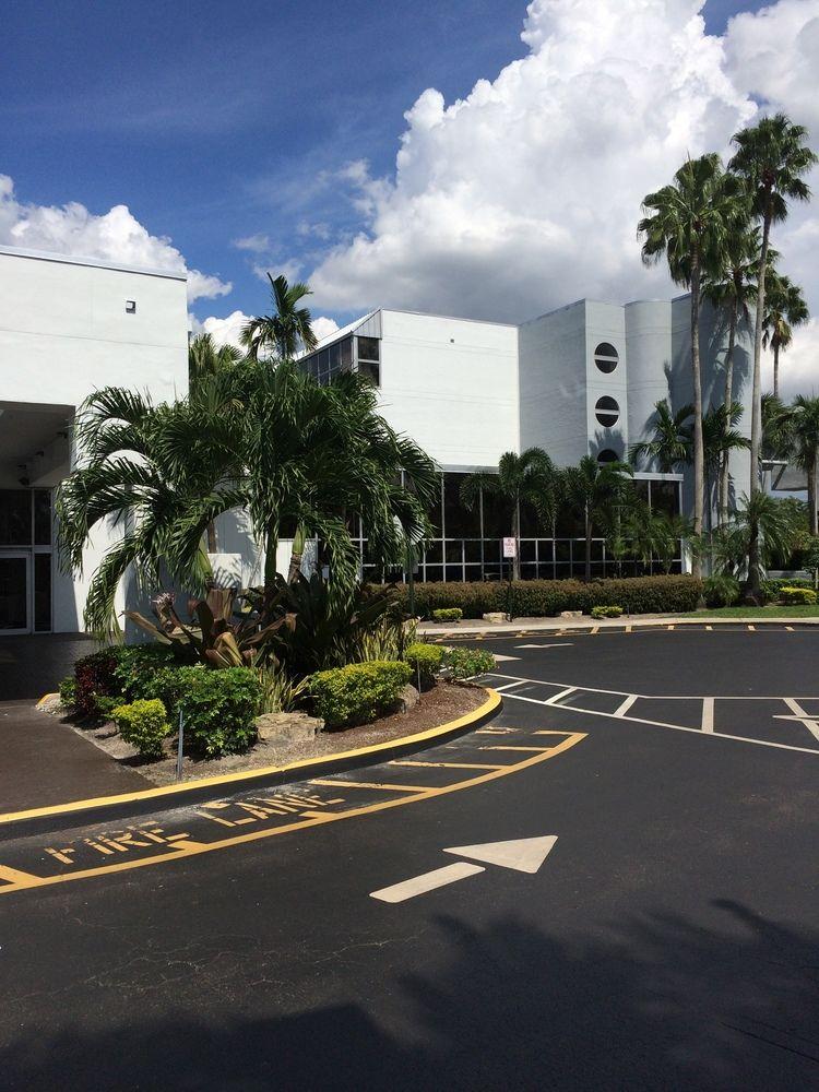 Sawgrass Grand Hotel And Suites Sports Complex Sunrise Eksteriør bilde