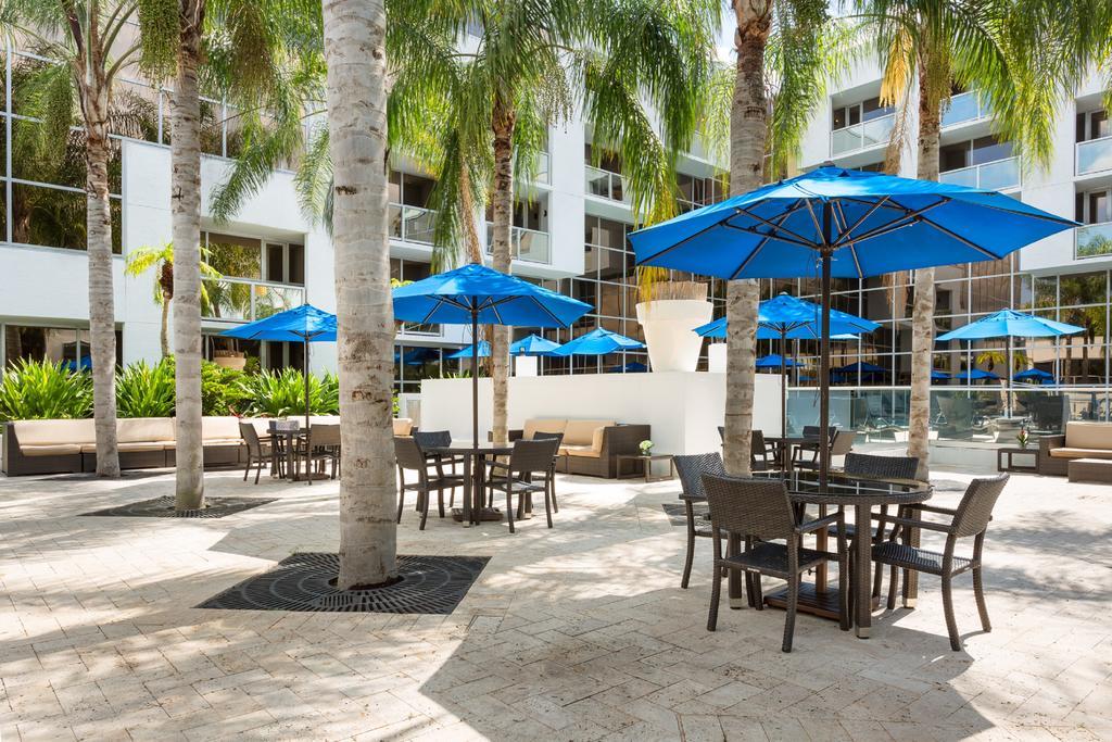 Sawgrass Grand Hotel And Suites Sports Complex Sunrise Eksteriør bilde