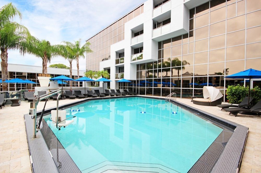 Sawgrass Grand Hotel And Suites Sports Complex Sunrise Eksteriør bilde