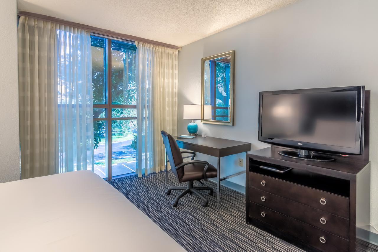 Sawgrass Grand Hotel And Suites Sports Complex Sunrise Eksteriør bilde